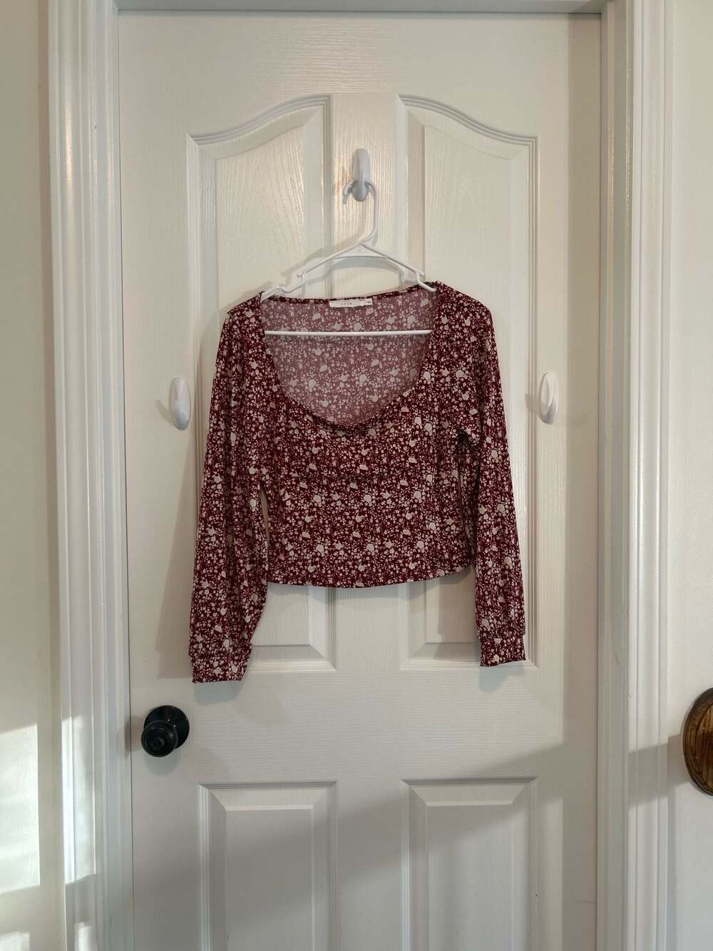 Lush Floral Long Sleeve Square Neck Crop Top Size M